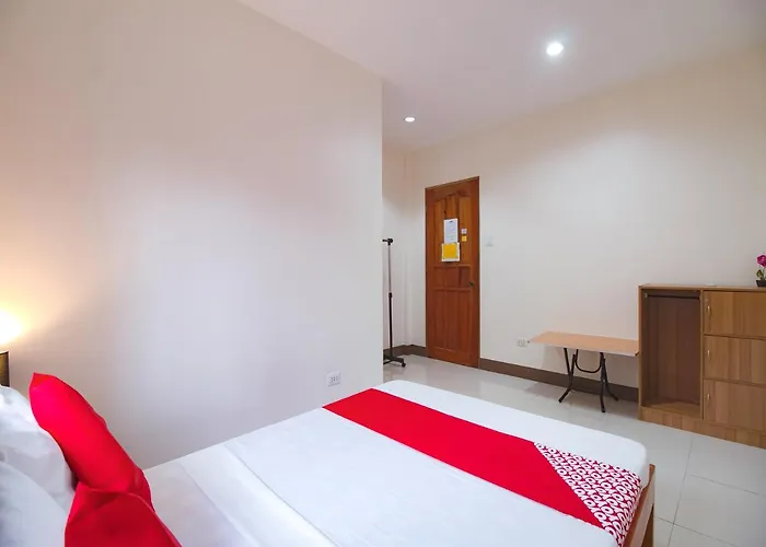 Oyo 781 Junie House
