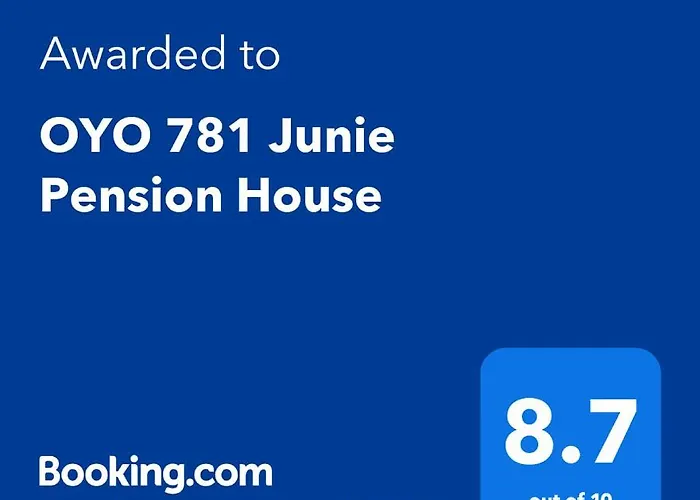 Oyo 781 Junie House モアルボアル