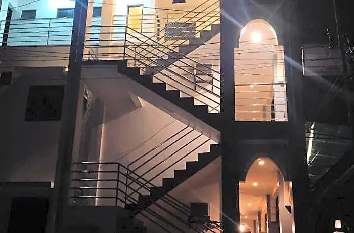 Oyo 781 Junie House Hotell Moalboal